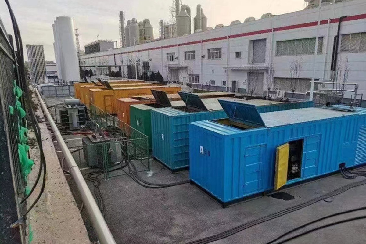 东西湖发电机租赁施工现场